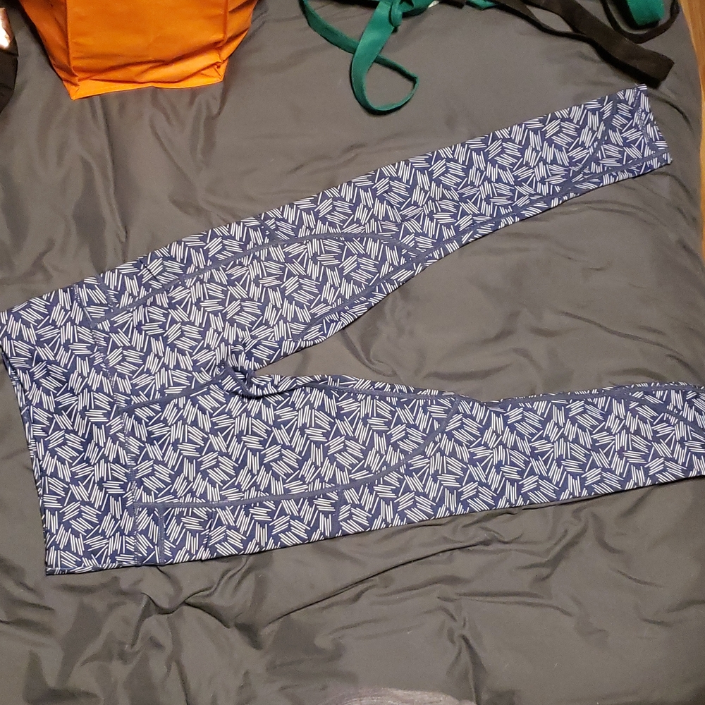 Zyia leggings